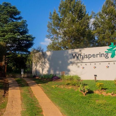 Villa Whispering Pines Country Estate Magaliesburg Exterior foto