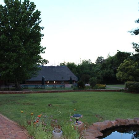 Villa Whispering Pines Country Estate Magaliesburg Exterior foto