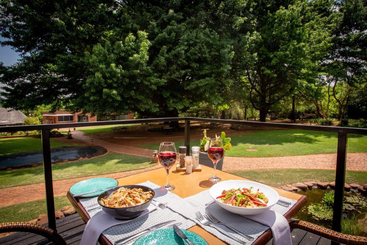 Villa Whispering Pines Country Estate Magaliesburg Exterior foto