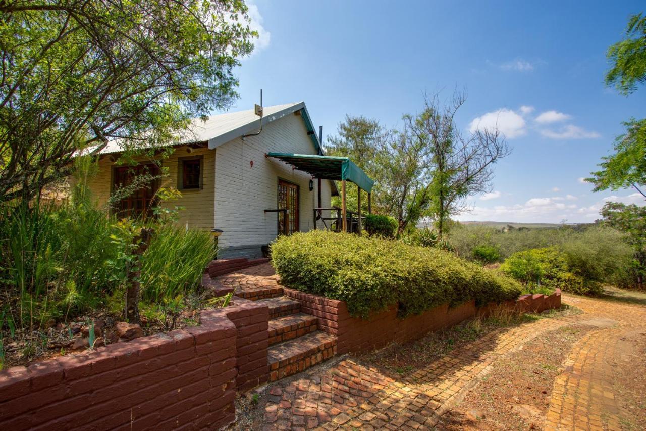 Villa Whispering Pines Country Estate Magaliesburg Exterior foto