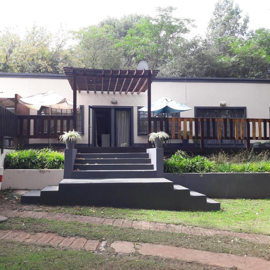 Villa Whispering Pines Country Estate Magaliesburg Exterior foto